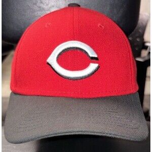 Cincinnati Reds New Era 39THIRTY Hat - Red Stretch Fit Cap - Size Small/Medium